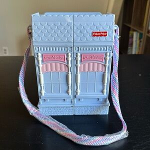 Fisher-Price on the go Doll House with strap